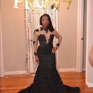 black rosey gown